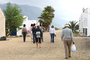 Visite de la capitale Caleta de Sebo sur l'île de la Graciosa, proche de Lanzarote